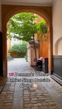 Au Danemark, les bébés sont laissés seuls dans leurs poussettes dans la rue