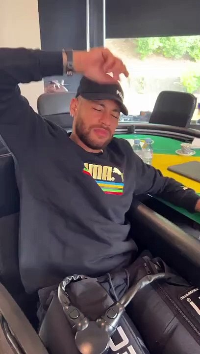 Neymar declara apoio a Bolsonaro