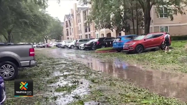 tn7-Ticos-en-Florida-tratan-de-regresar-a-sus-hogares-tras-devastación-que-dejó-huracán-Ian-290922