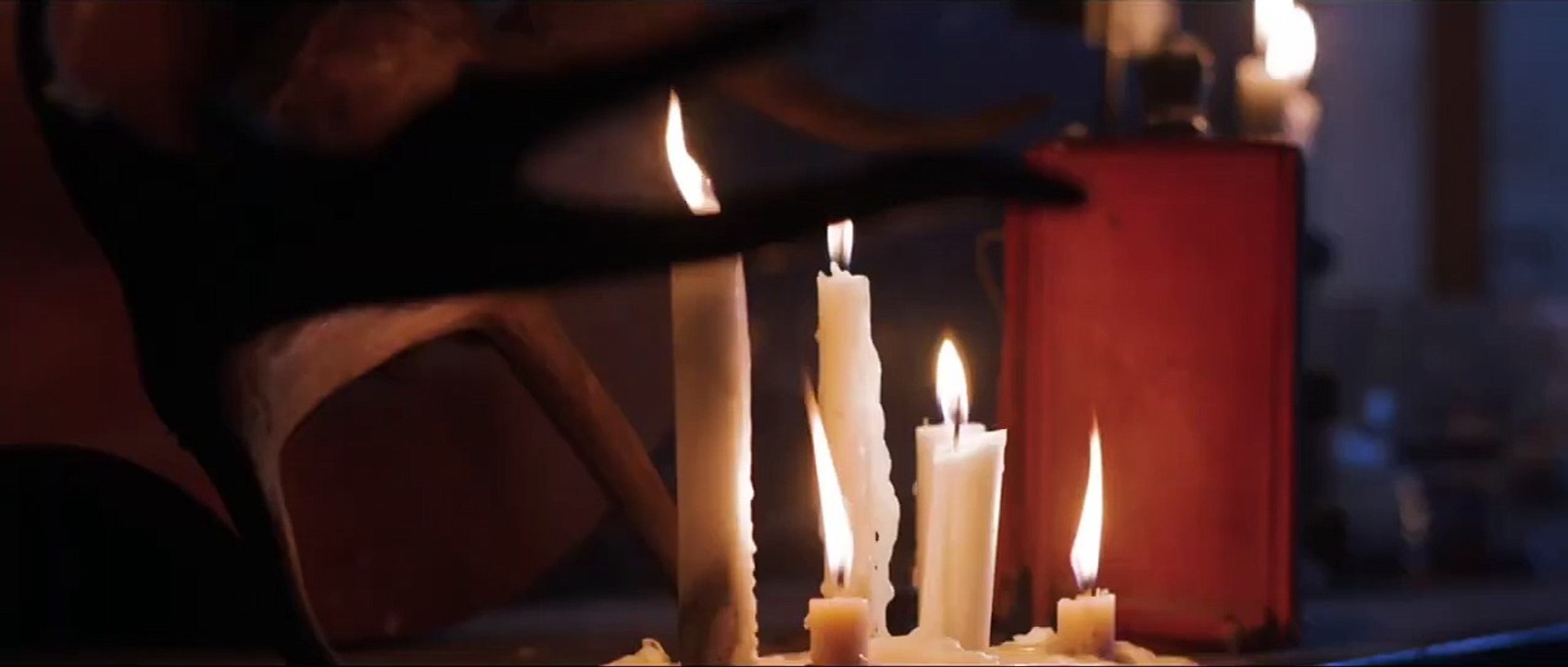 100 Candles Bandeannonce (EN) Vidéo Dailymotion