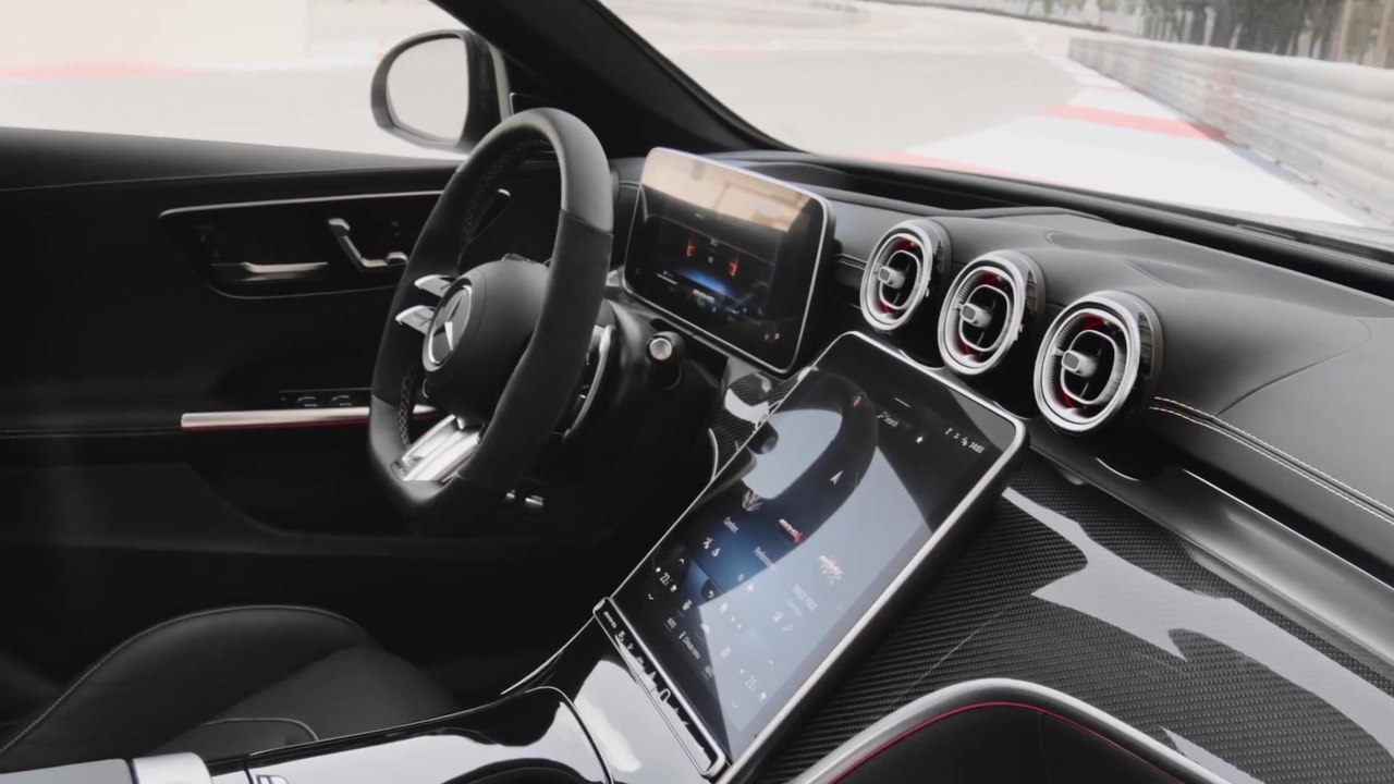 Mercedes-AMG C 63 S E PERFORMANCE Sedan Interior Design