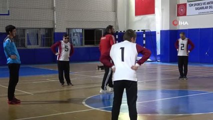 Savaş sonrası çıkan bu tedavi yöntemi, görme engellilerin sporu oldu