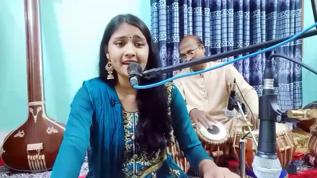 একটা গান লিখো আমার জন্য না হয় আমি তোমার কাছে ছিলেম অতি নগণ্য