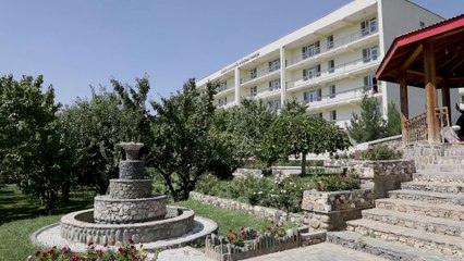 هل ينجح معهد مورا في سد فجوة التعليم في أفغانستان؟