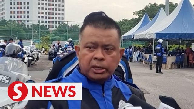 Man arrested after video of him throwing rubbish into Pontian river goes viral