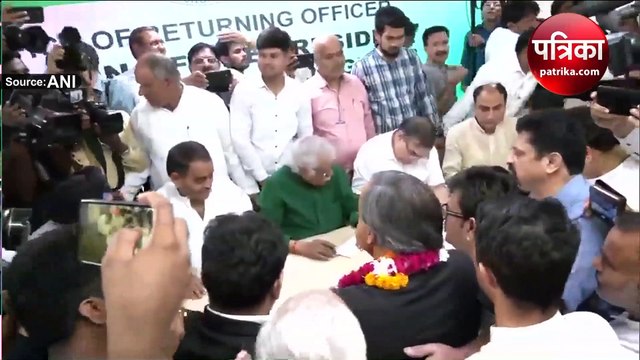 शशि थरूर ने कांग्रेस अध्यक्ष पद के लिए भरा नामांकन, Video में देंखे कौन-कौन नेता थे साथ