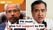 Support PM fully if people must make do with ‘chaotic’ govt, Waytha tells Loke