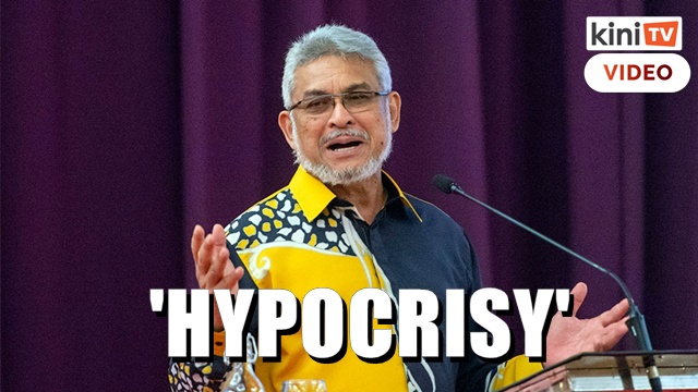 Khalid slams Umno's hypocrisy for claiming Malaysian suffered under Harapan