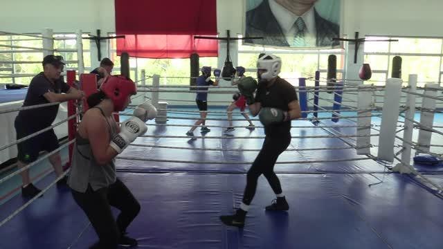 KASTAMONU - Türkiye, Hollanda ve İrlanda kadın boks milli takımları birlikte kamp yapıyor