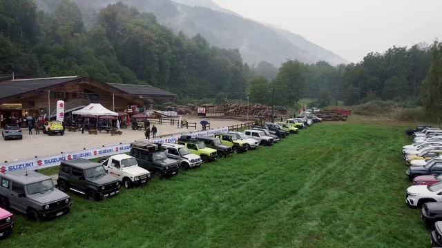 Suzuki 4x4, tra pioggia e fango ai piedi del Monviso