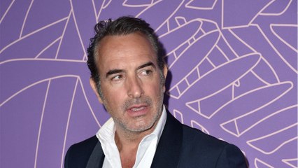 GALA VIDEO - “Ma femme entendait les coups de feu” : Jean Dujardin marqué par les attentats du 13-Novembre
