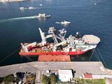 Kabloları denizin tabanına döşeyecek gemi İstanbul'a demirledi