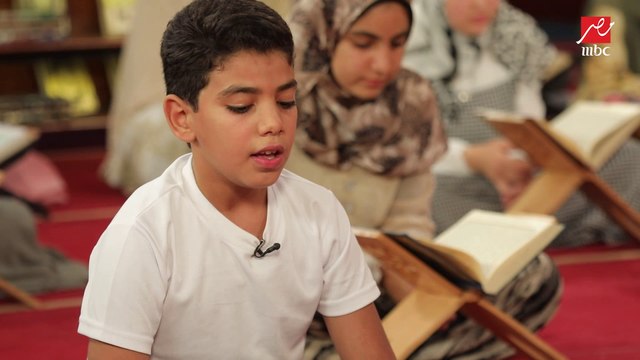 تسرع أحمد وائل في التلاوة يستدعي تدخل الشيخ نعينع أكثر من مرة