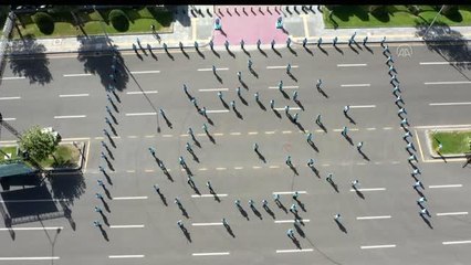 Cumhurbaşkanlığı Muhafız Alayı Tüfekli Gösteri Bölüğü nöbet değişimi gösterisi gerçekleştirildi (1)