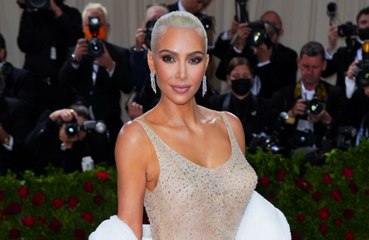 Kim Kardashian ev aksesuarları koleksiyonu çıkarıyor
