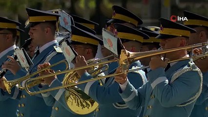 Cumhurbaşkanlığı Muhafız Alayı'nda nöbet değişimi töreni