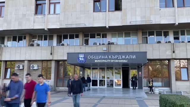 Bulgaristan vatandaşları 2 Ekim'de erken genel seçim için sandık başına gidecek
