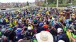 Motociata: Bolsonaro é recebido por apoiadores em Poços de Caldas (MG)
