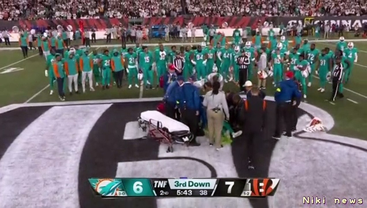 Tua Tagovailoa SCARY injury vs. Bengals (full sequence) !!!!!!