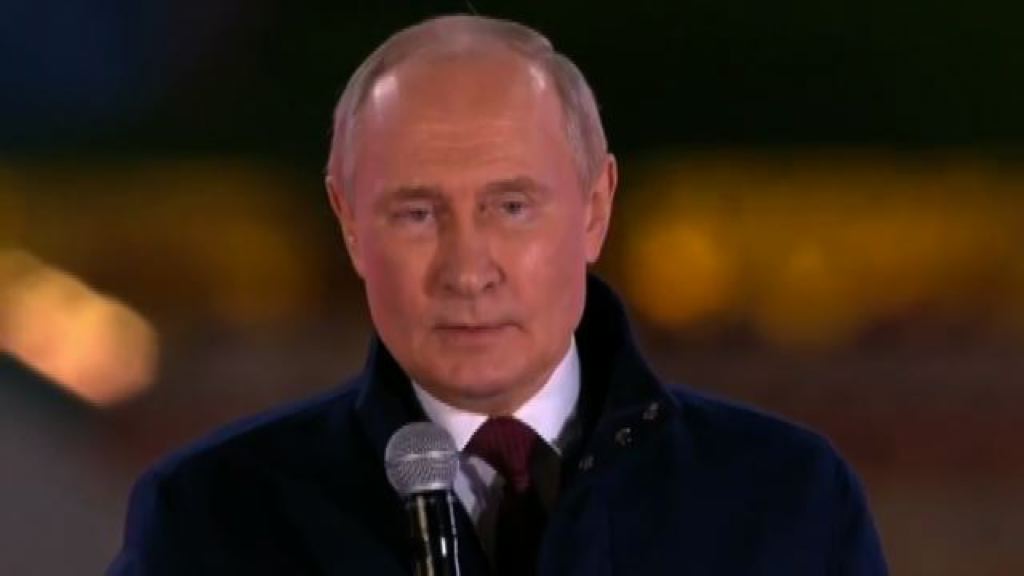 Video Putin incita la Piazza Rossa: \