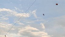 Kite Fight And Kite Catching - Patangbazi - Kite Looting - Mr.kites