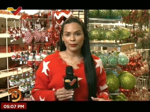 Pueblo caraqueño expresa su opinión sobre el inicio de la época navideña