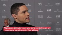 ¡Fueron captados besándose! ¿Están saliendo Dua Lipa y Trevor Noah?