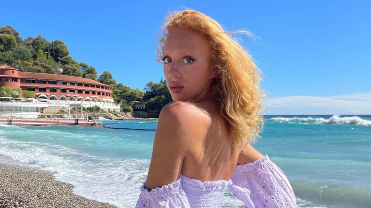 Anna Ermakova: Kürzer darf das Kleid nicht sein!