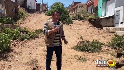 Download Video: Moradores reclamam de derrubada de árvores pela prefeitura na Zona Norte de Cajazeiras