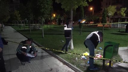 Bıçakla kavgada 1 kişi öldü, 2 kişi yaralandı