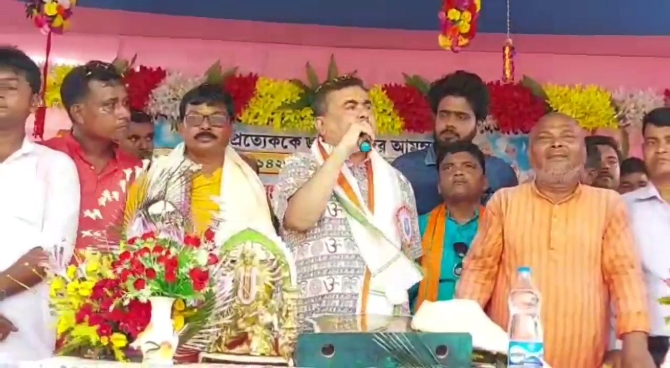 মহাষষ্ঠীতে রাষ্ট্রবাদী অভিনন্দন বিরোধী দলনেতা শুভেন্দুর  | Oneindia Bengali