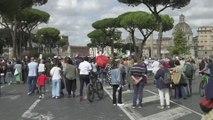 مسيرات في إيطاليا دعما للمحتجين في إيران