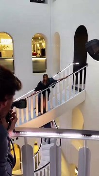 Vittoria de Savoie, la fille de Clotilde Courau et Emmanuel-Philibert de Savoie, a participé à la soirée organisée pour la réouverture de Carita, maison de beauté au 11, rue Faubourg-Saint-Honoré à Paris le 30 septembre 2022.