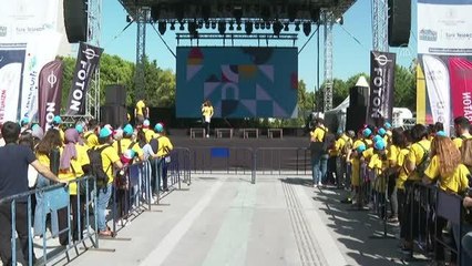 Bakan Ersoy, Beyoğlu Kültür Yolu Festivali'nde bir dizi sergiyi ziyaret etti (2)