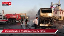 Seyir halindeki yolcu otobüsü alev alev yandı; o anlar kamerada 