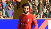 أحرجته أمام روبيرتسون.. شاهد رد فعل محمد صلاح على تقييمه في لعبة -FIFA 23-