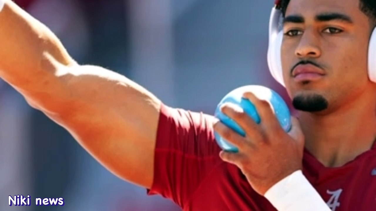 Bryce Young MAJOR SHOULDER INJURY, Torn Rotator Cuff? Dislocated Shoulder? Leaves Game vs. Arkansas 