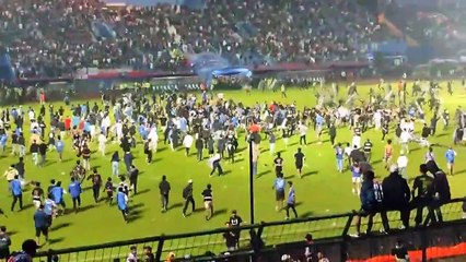 Maç bitti, olay çıktı! 174 kişi öldü!