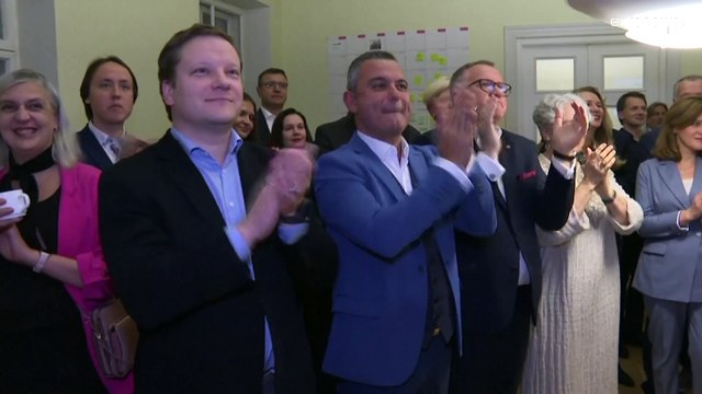 حزب رئيس الوزراء اللاتفي الوسطي يتصدر نتائج الانتخابات التشريعية