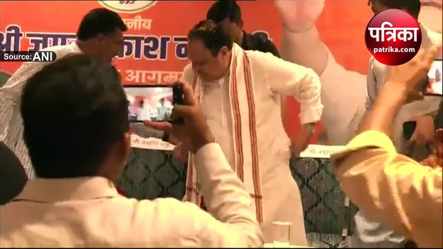 हिमाचल पहुंचे जेपी नड्डा, BJP जिला कार्यालय का लोकार्पण करने के बाद पदाधिकारियों और कार्यकर्ताओं के साथ की बैठक