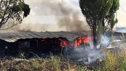 Kütahya'da mobilya mağazasında yangın