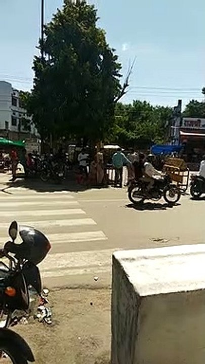 Beaten up during challan, head constable suspended