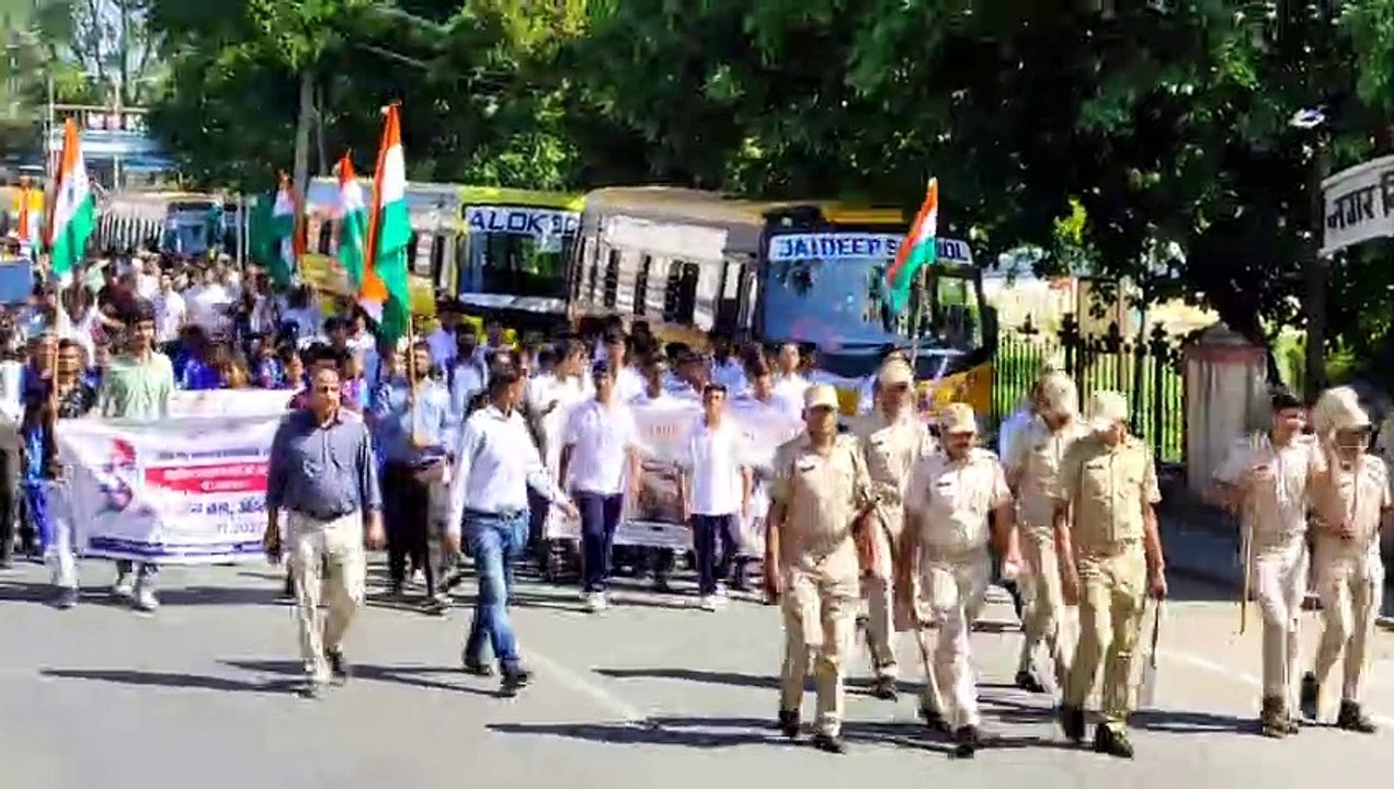 अहिंसा मार्च में युवा पीढ़ी ने दिया शांति और अहिंसा का संदेश