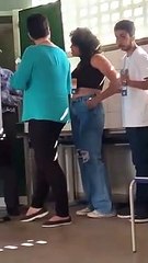 Mesária é presa após votar no lugar de idoso na Bahia