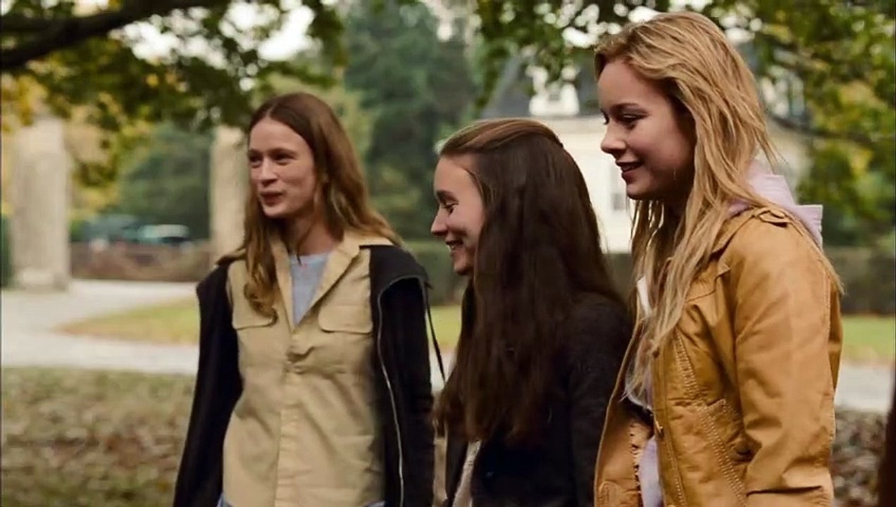 Tanner Hall Bande-annonce (EN)