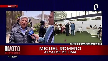 Alcalde de Lima acude a votar: “Estoy feliz porque estamos ejerciendo esa fluidez democrática”