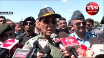 रक्षा मंत्री राजनाथ सिंह ने लाइट कॉम्बैट हेलीकॉप्टर में उड़ान भरने के बाद शेयर किया एक्सपीरियंस, बताया क्या क्षमता है मौजूद; देखें वीडियो