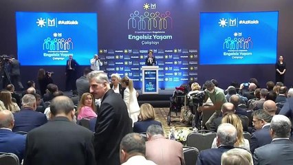 Akşener, Engelsiz Yaşam Çalıştayı'nda: "O Annelerin O Hissini En Aza İndirecek Bir Çalışmayı Birlikte Yapmak İstiyorum"