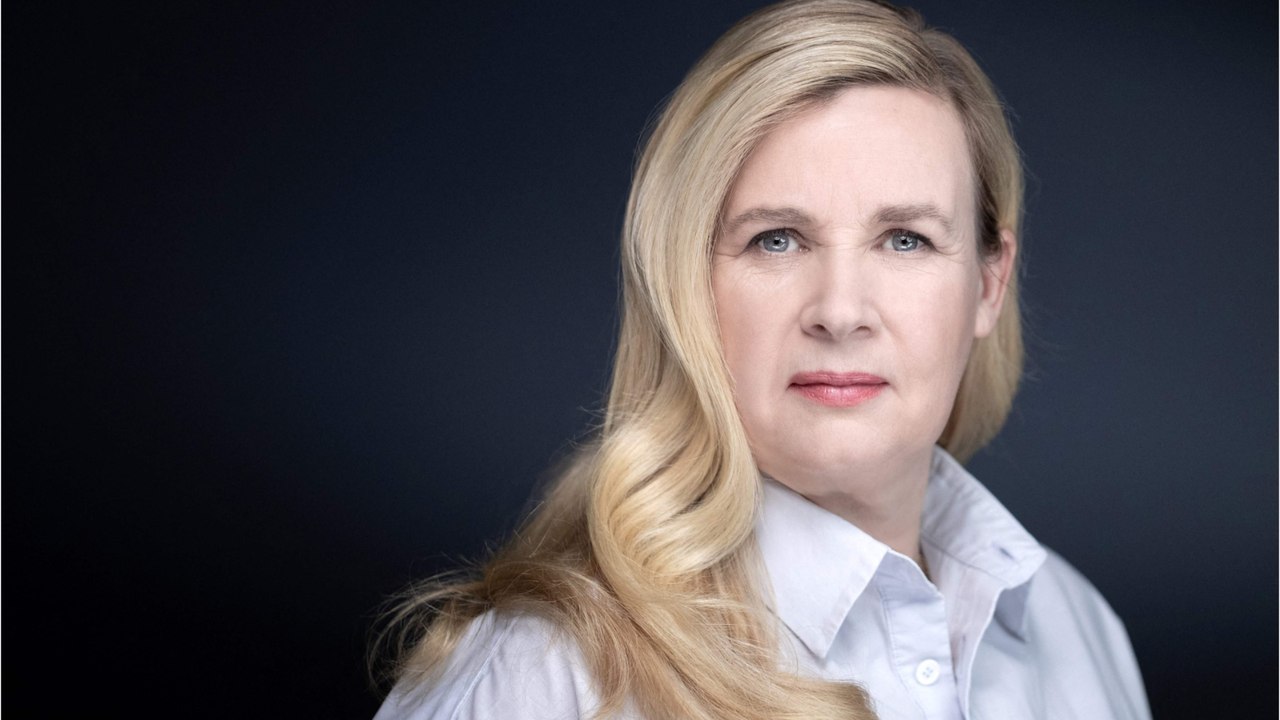 GALA VIDÉO - “C’est très difficile à gérer” : Hélène Darroze cash sur ses problèmes de poids