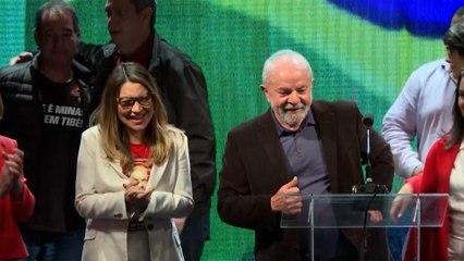 Présidentielle au Brésil : Lula en tête, talonné par Bolsonaro